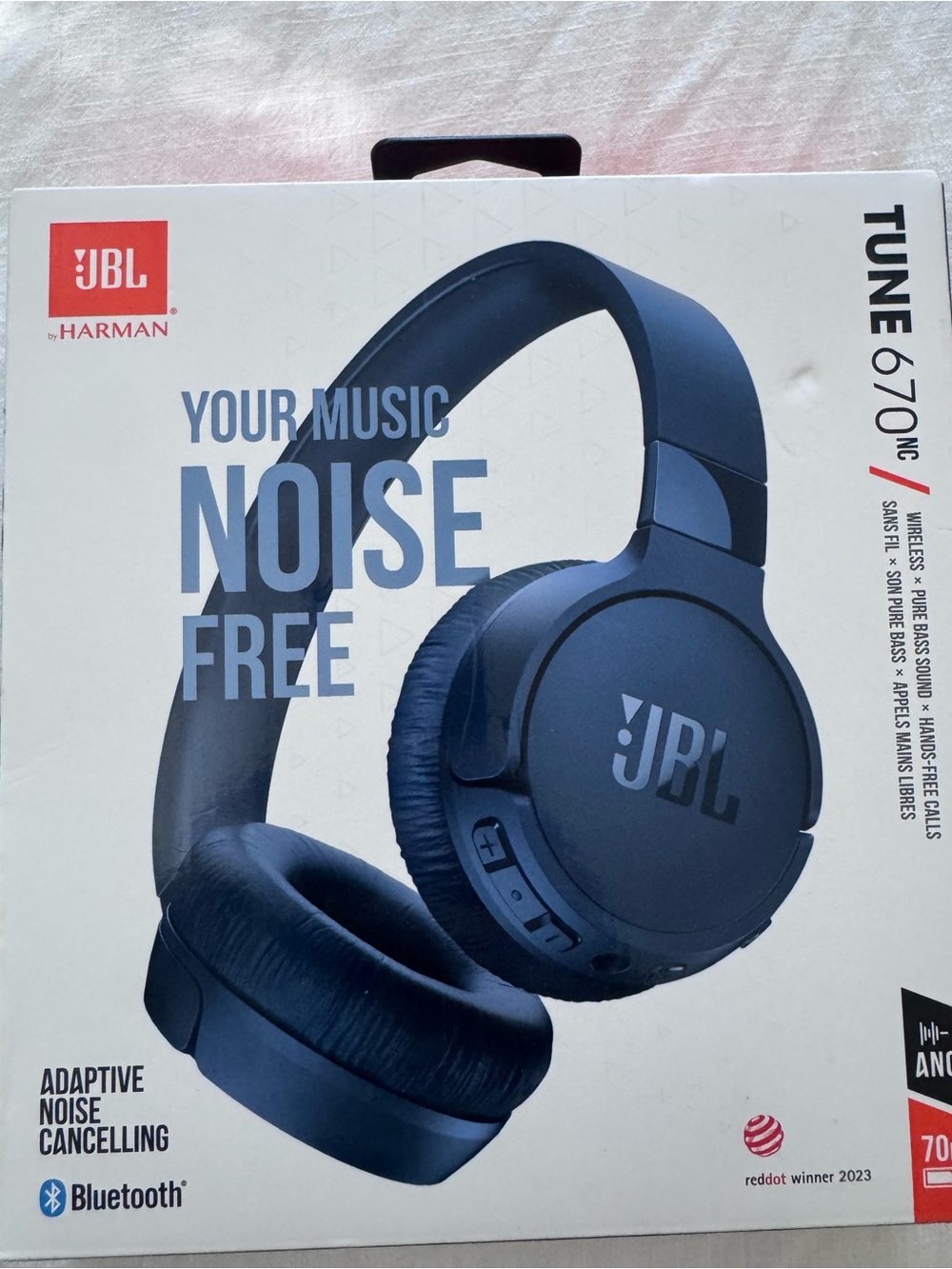 JBL Tune 670NC Wireless Over-Ear Headphones — Blue